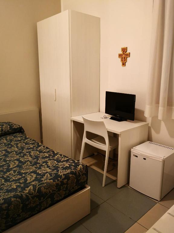 Camera Matrimoniale Economy - Domus Ciliota - Foto 3