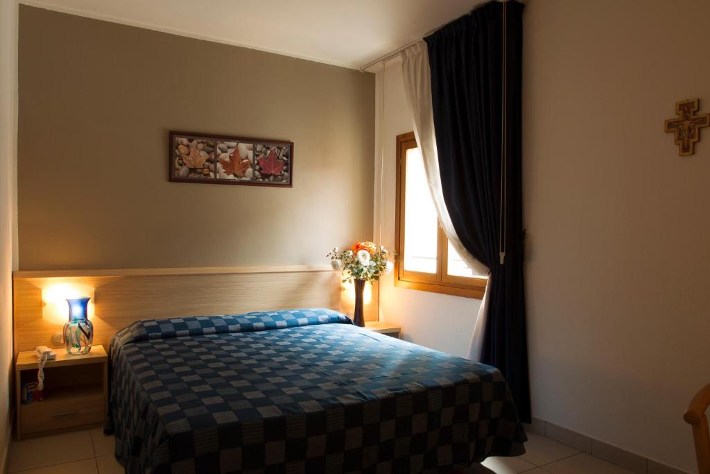 Camera Matrimoniale/Doppia con Letti Singoli - Domus Ciliota - Foto 3