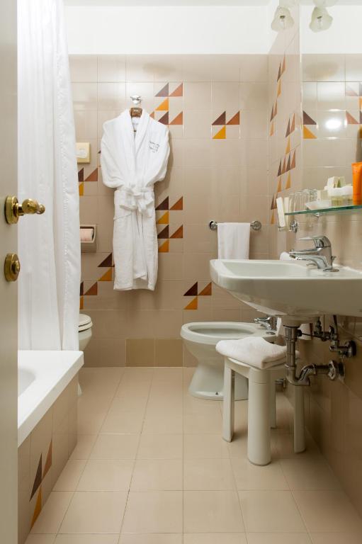 Camera Tripla Classic - Hotel Carlton On The Grand Canal - Foto 1